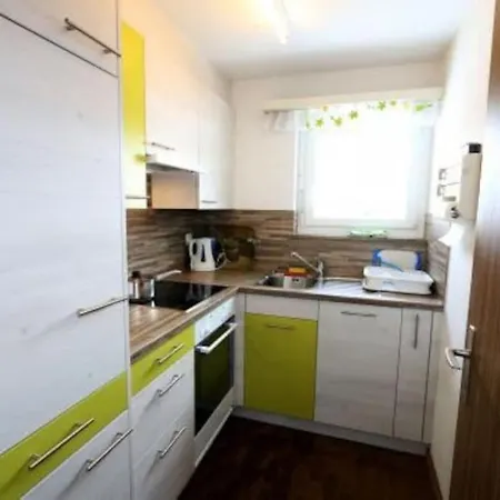 Near Slopes 2 Bedrooms With Balcony 公寓 萨斯费