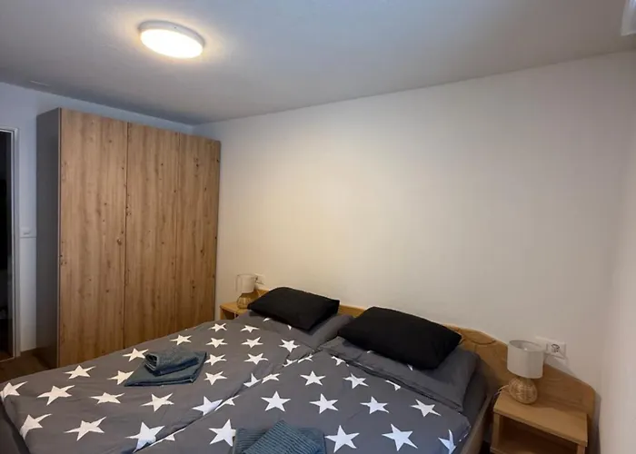 Apartment Near Slopes 2 Bedrooms With Balcony *